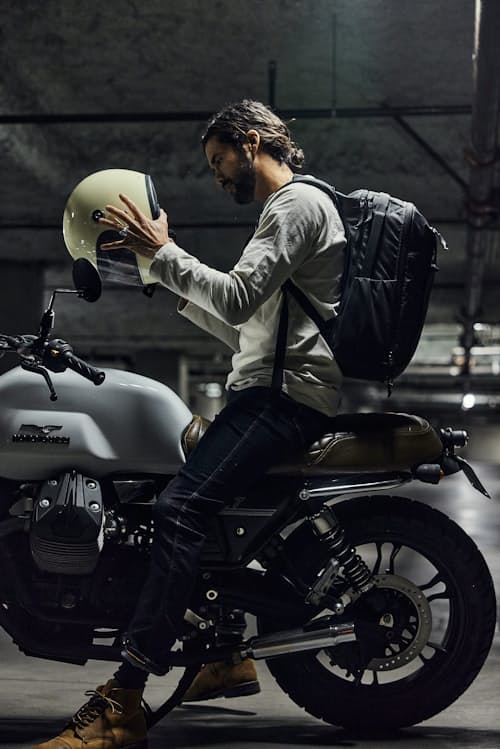 lifestyle image of Civic Travel Bag - 20L