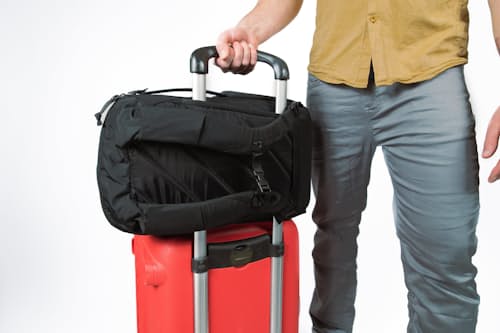 laydown detail image of Civic Travel Bag - 26L