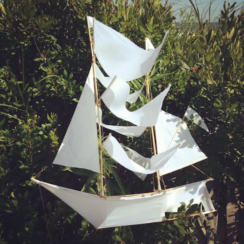 laydown image of Sailing Ship Kite