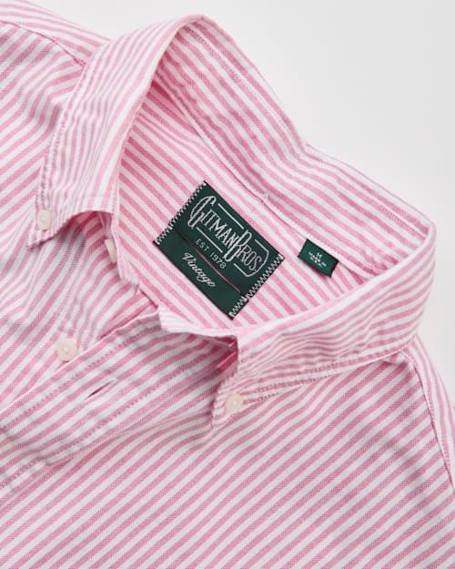 laydown detail image of Classic American Vintage Slim Oxford Shirt