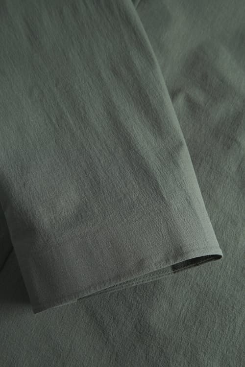laydown detail image of Emil Lightweight Travel Blazer