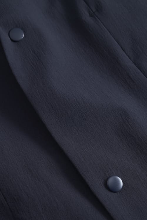 laydown detail image of Emil Lightweight Travel Blazer