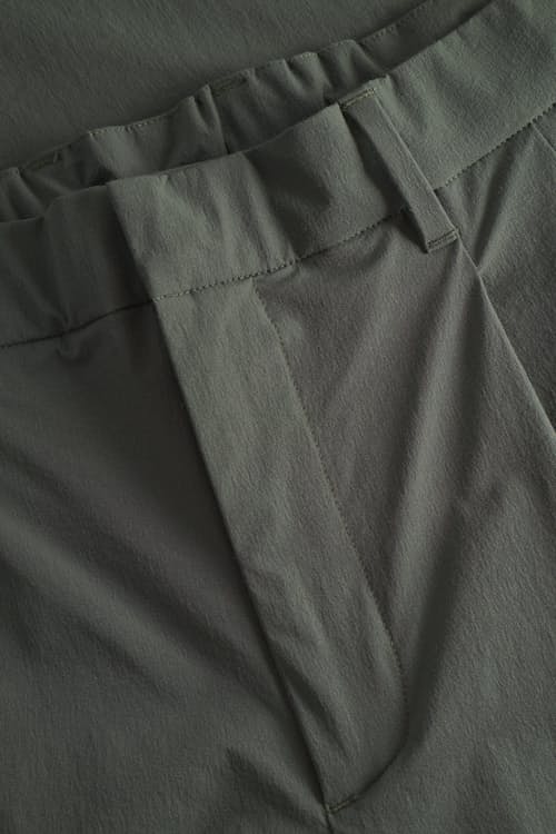 laydown detail image of Benn Relaxed Travel Pants