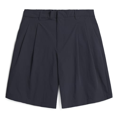 laydown image of Benn Travel Light Shorts