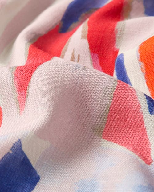 laydown detail image of Didcot Cut Out Leaf Short Sleeve Shirt