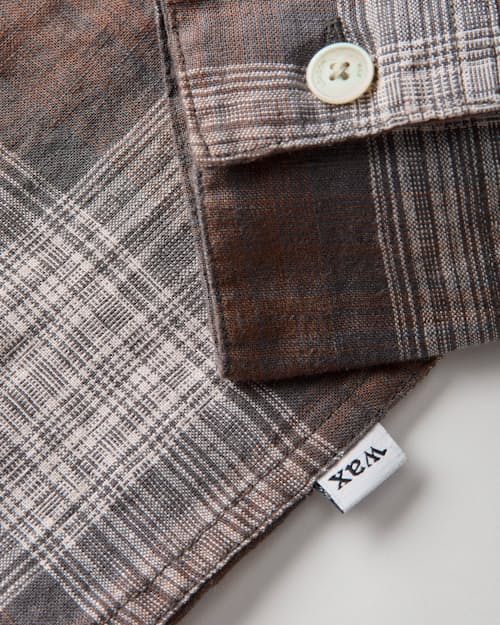 laydown detail image of Jaunt Linen Long Sleeve Shirt