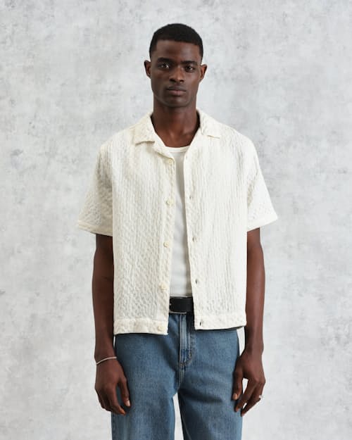 on model image of Lido Boxy Dobby Waffle Short Sleeve Shirt