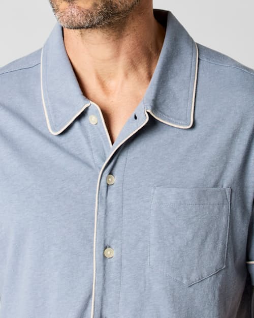 on model image of Hemp Short Sleeve Knit Shirt