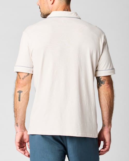 on model image of Hemp Short Sleeve Knit Shirt