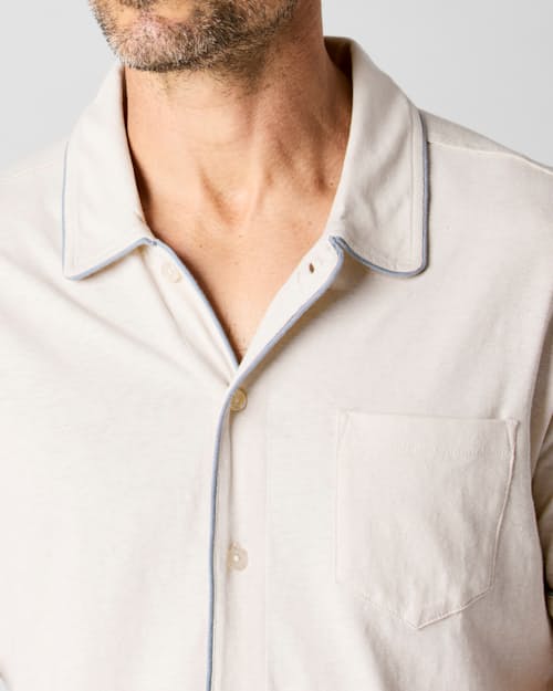 on model image of Hemp Short Sleeve Knit Shirt