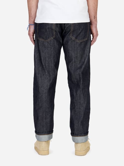 on model image of Classic Straight Selvedge Denim Jeans