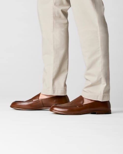 on model image of 365 Chino Pant - HB Straight