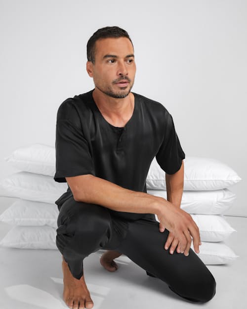 on model image of Washable Silk Set