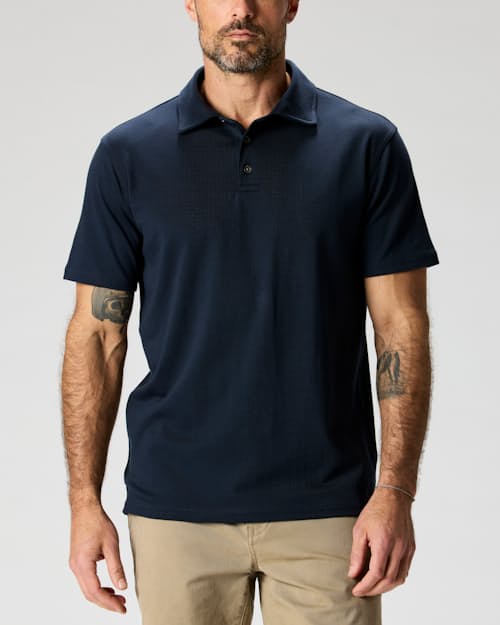 Zac is 6’0’’, 175 lbs, and wearing a size M