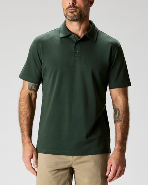Zac is 6’0’’, 175 lbs, and wearing a size M