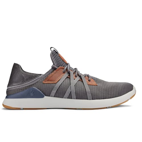 laydown image of Mio Li Sneaker