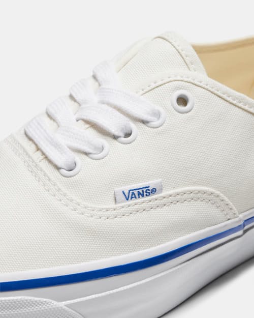 laydown detail image of Premium Authentic Sneaker