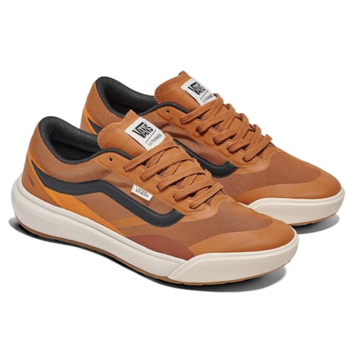 laydown image of MTE Ultrarange 2.0 RW Sneaker