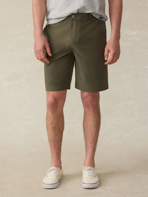 lifestyle image of All Day 4-Way Stretch Shorts - 9"