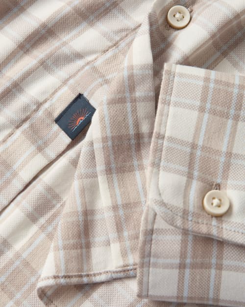 laydown detail image of Movement Monterrey Shirt