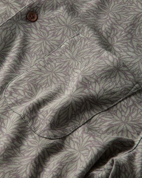 laydown detail image of Hermosa Short Sleeve Shirt