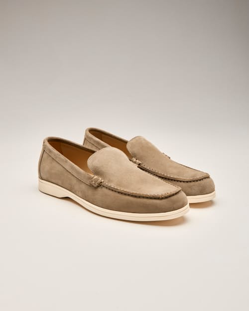 laydown detail image of Terra Loafer