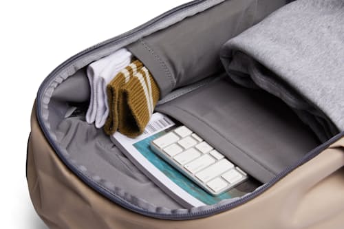 laydown detail image of Transit Workpack - 20L