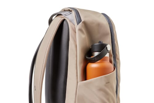 laydown detail image of Transit Workpack - 20L