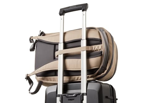 lifestyle image of Transit Workpack - 20L