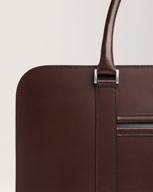 laydown detail image of Palissy Briefcase