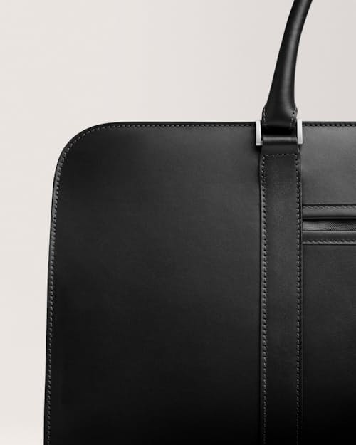 laydown detail image of Palissy Weekend Duffel Bag - 30L