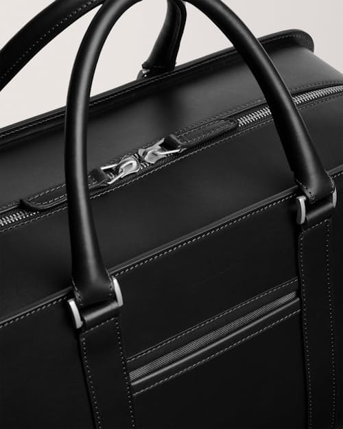 laydown detail image of Palissy Weekend Duffel Bag - 30L