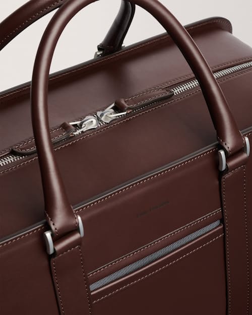 laydown detail image of Palissy Weekend Duffel Bag - 30L