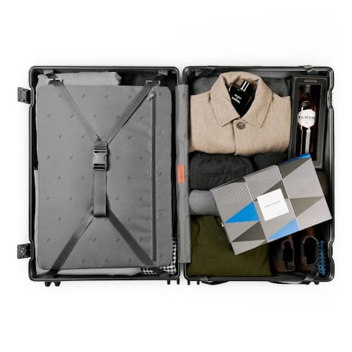 laydown image of The Check-In Large Luggage - 105L