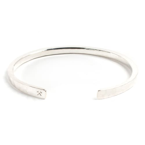 laydown image of Classic Cuff