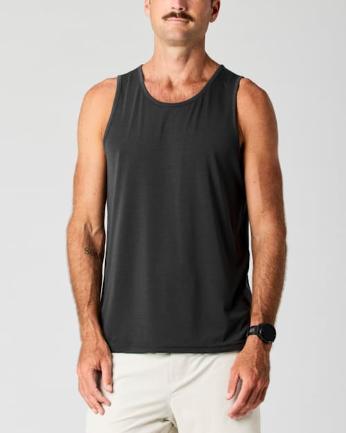 lifestyle image of Sol Performance Tank