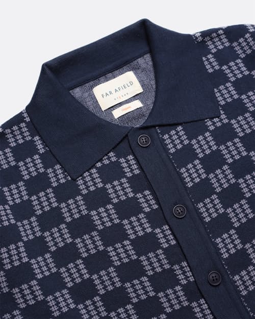 laydown detail image of Zigger Criss-Cross Check Longsleeve Cardigan