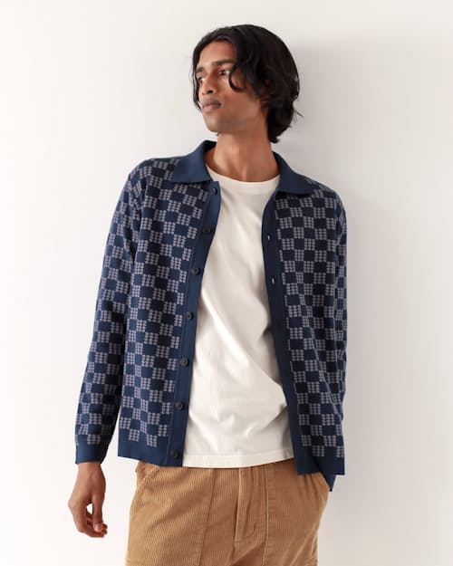 on model image of Zigger Criss-Cross Check Longsleeve Cardigan