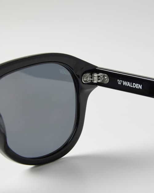 laydown detail image of Airman Sunglasses - Polarized