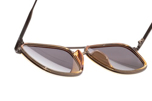 laydown detail image of Estero Sunglasses