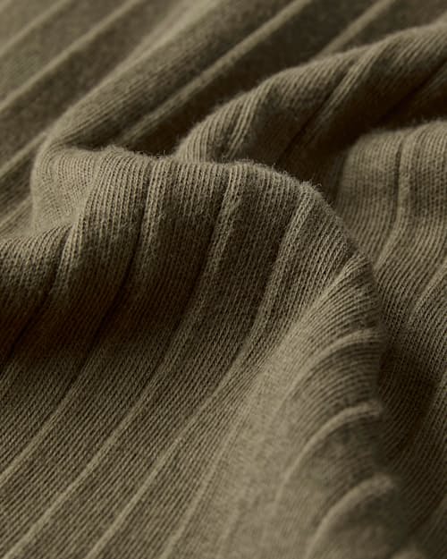 laydown detail image of Ribbed Tank Top
