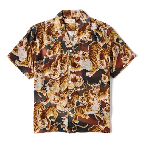 laydown image of Cayucos Camp Collar Shirt