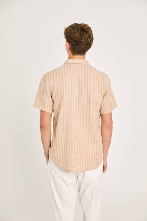 on model image of Silveira Camp Collar Linen Shirt