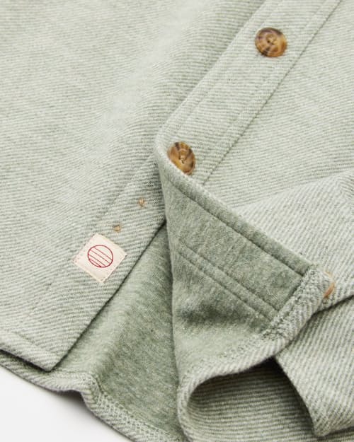 laydown detail image of Pacifica Stretch Twill Shirt