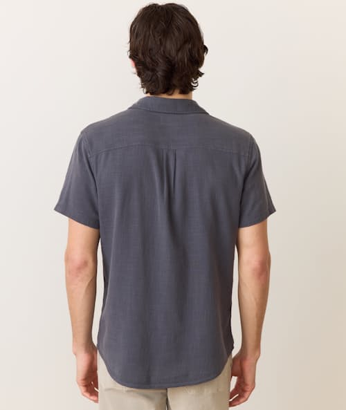 on model image of Classic Stretch Selvage Short Sleeve Shirt