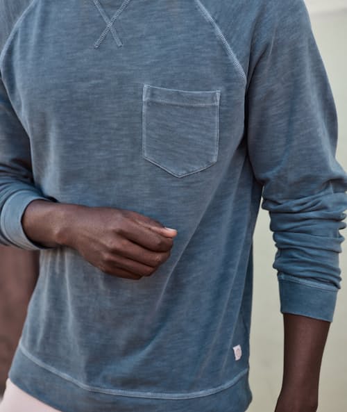 lifestyle image of Vintage Heavy Slub Raglan
