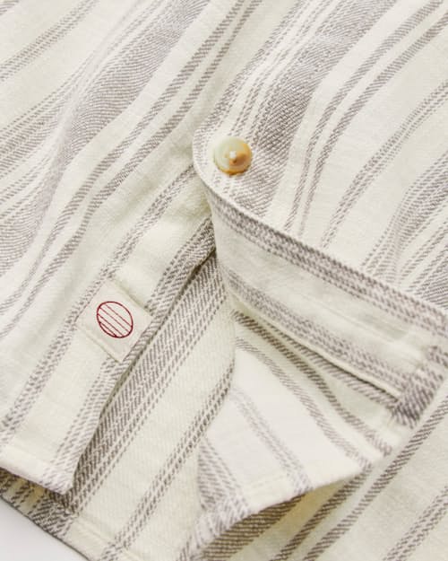 laydown detail image of Classic Stretch Selvage Short Sleeve Shirt