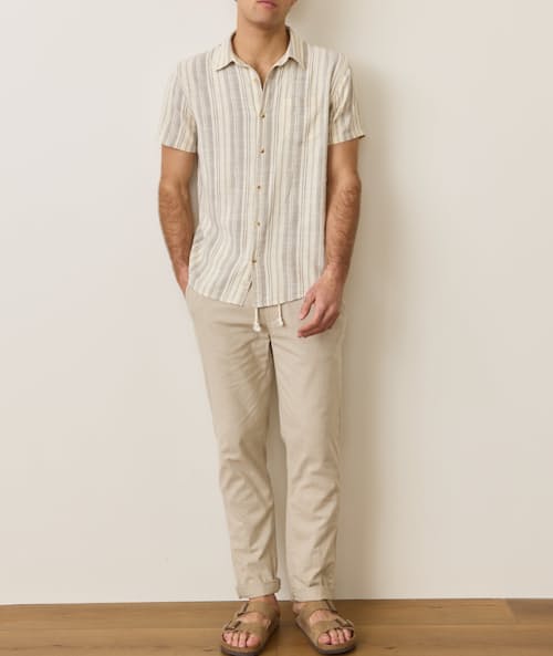 on model image of Classic Stretch Selvage Short Sleeve Shirt