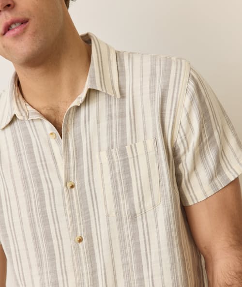 on model image of Classic Stretch Selvage Short Sleeve Shirt