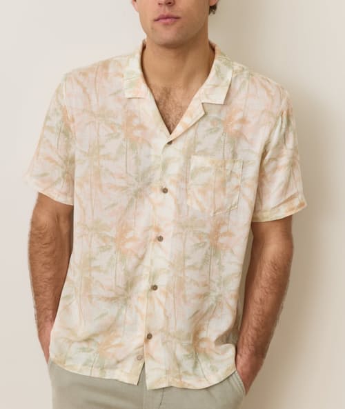 on model image of Resort Hemp Tencel Short Sleeve Shirt